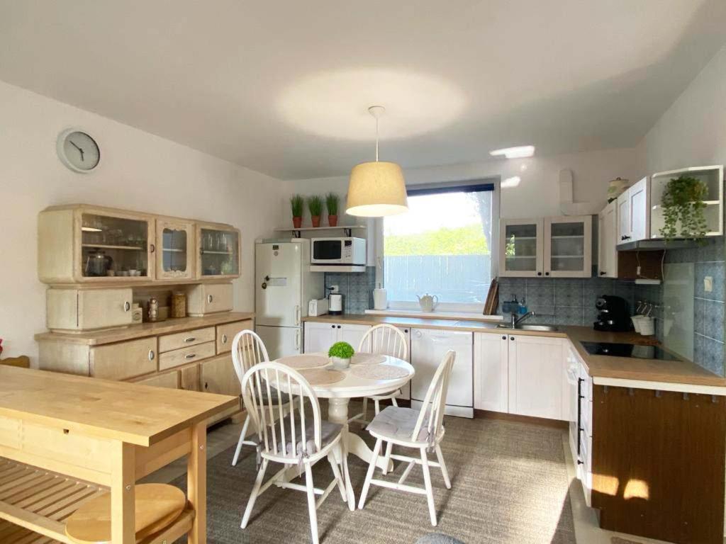 Private Seaside Home 사시노 외부 사진